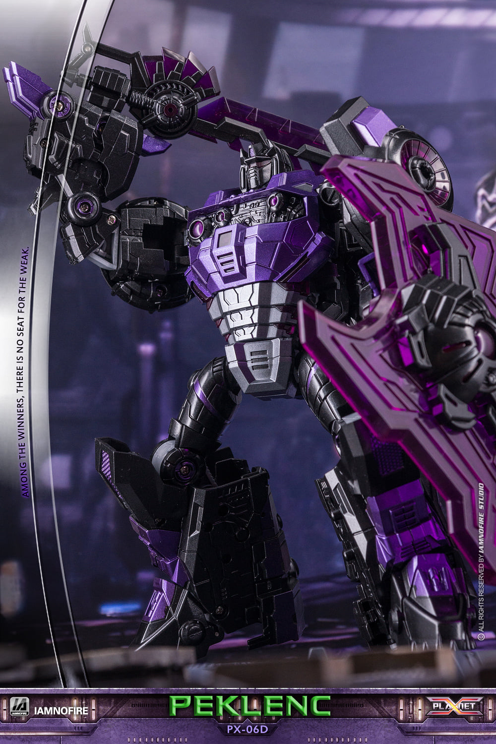 Planet X PX-06D Peklenc Hi-Res Toy Photography by IAMNOFIRE